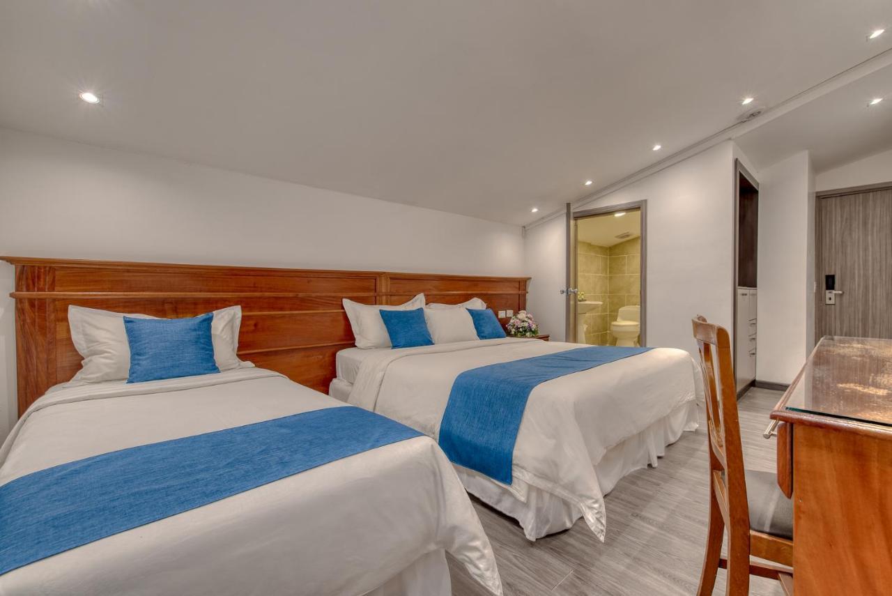 Swans Cay Hotel โบกัสทาวน์ ภายนอก รูปภาพ