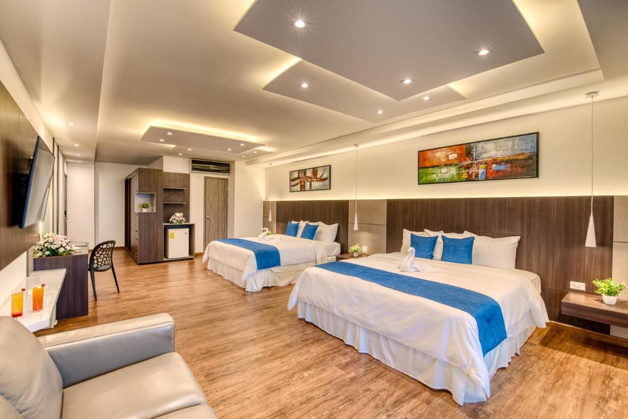 Swans Cay Hotel โบกัสทาวน์ ภายนอก รูปภาพ